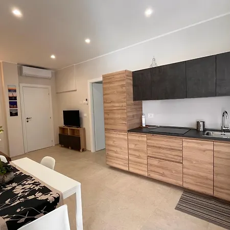 Apartment Ginestre *