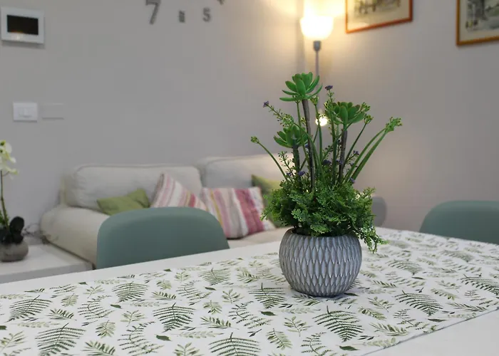 Ginestre Apartment *